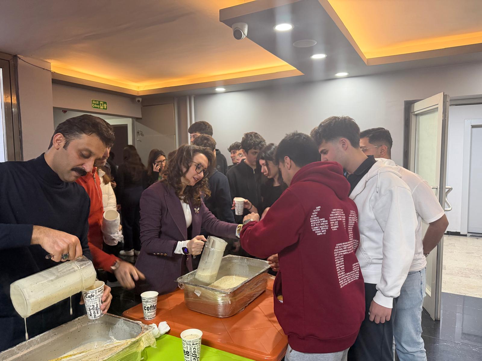 Öğrencilerle İftar